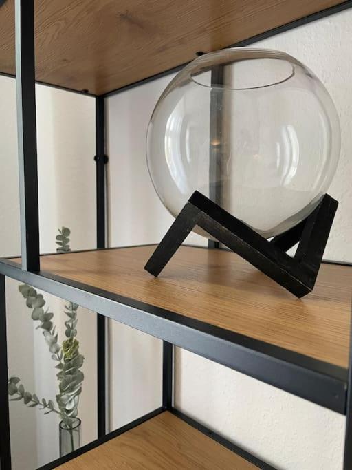 Lucky Stays Ls10 - Vollausstattung - Zentrum - Aufzug - Grosse Kueche - 2 Zimmer - Smart-Tv Magdeburg Eksteriør billede