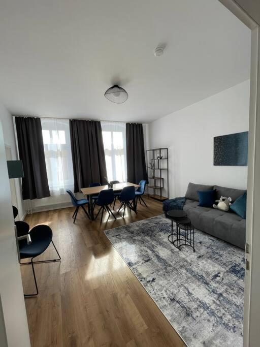 Lucky Stays Ls10 - Vollausstattung - Zentrum - Aufzug - Grosse Kueche - 2 Zimmer - Smart-Tv Magdeburg Eksteriør billede